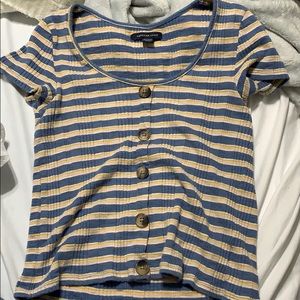 American Eagle T-shirt